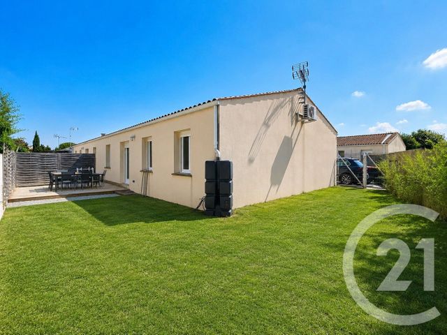 maison à vendre - 5 pièces - 75.95 m2 - LE THOU - 17 - POITOU-CHARENTES - Century 21 Agence Du Centre Ville