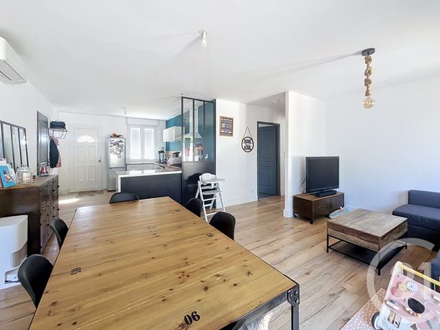 maison à vendre - 5 pièces - 75.95 m2 - LE THOU - 17 - POITOU-CHARENTES - Century 21 Agence Du Centre Ville