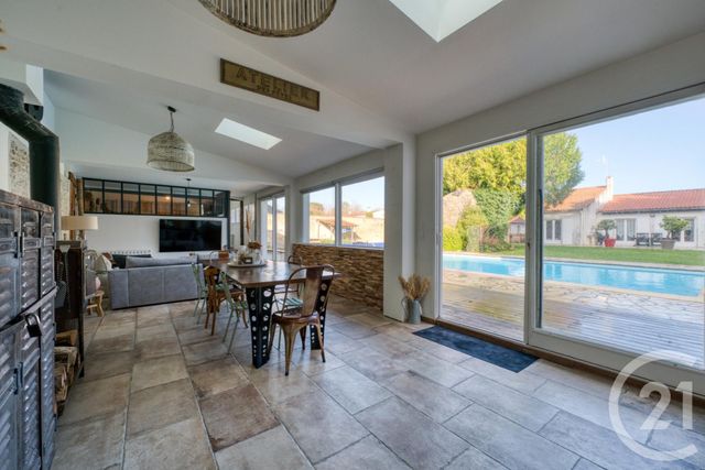 maison à vendre - 12 pièces - 338.0 m2 - LA ROCHELLE - 17 - POITOU-CHARENTES - Century 21 Agence Du Centre Ville