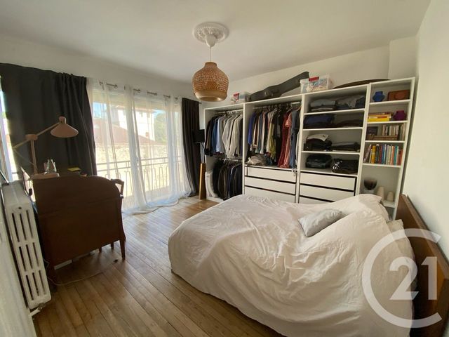 Afficher la photo en grand maison à vendre - 5 pièces - 91.0 m2 - LA ROCHELLE - 17 - POITOU-CHARENTES - Century 21 Agence Du Centre Ville