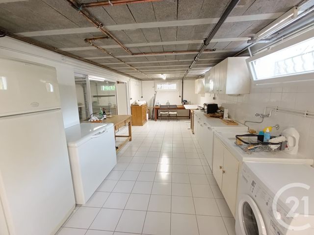 Afficher la photo en grand maison à vendre - 5 pièces - 142.0 m2 - CROIX CHAPEAU - 17 - POITOU-CHARENTES - Century 21 Agence Du Centre Ville