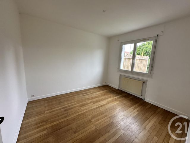 maison à louer - 6 pièces - 129.06 m2 - LA ROCHELLE - 17 - POITOU-CHARENTES - Century 21 Agence Du Centre Ville