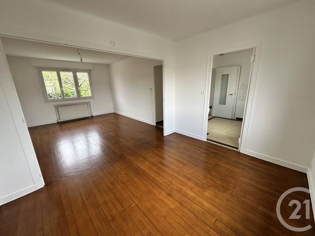 maison à louer - 6 pièces - 129.06 m2 - LA ROCHELLE - 17 - POITOU-CHARENTES - Century 21 Agence Du Centre Ville