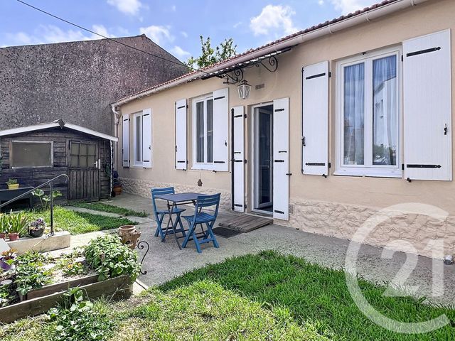 maison à vendre - 3 pièces - 52.23 m2 - LA ROCHELLE - 17 - POITOU-CHARENTES - Century 21 Agence Du Centre Ville