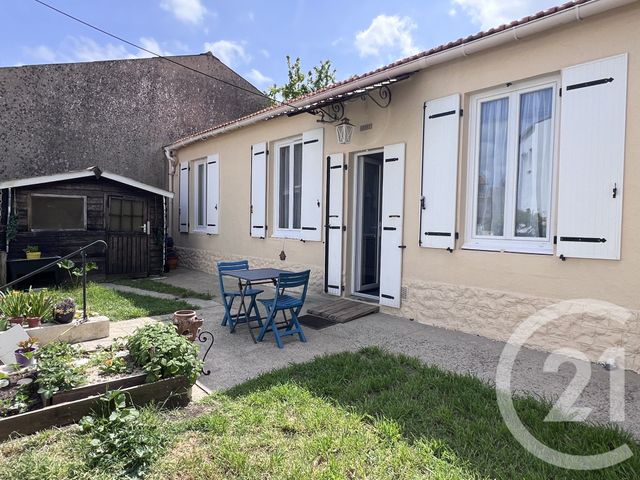 maison à vendre - 3 pièces - 52.23 m2 - LA ROCHELLE - 17 - POITOU-CHARENTES - Century 21 Agence Du Centre Ville