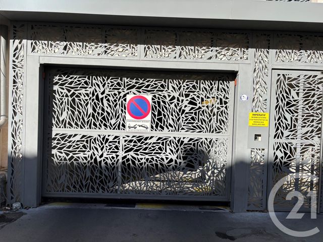 parking à louer - 14.3 m2 - LA ROCHELLE - 17 - POITOU-CHARENTES - Century 21 Agence Du Centre Ville