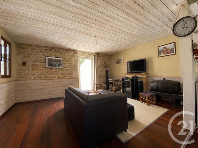 maison à vendre - 6 pièces - 193.58 m2 - L ILE D ELLE - 85 - PAYS-DE-LOIRE - Century 21 Agence Du Centre Ville