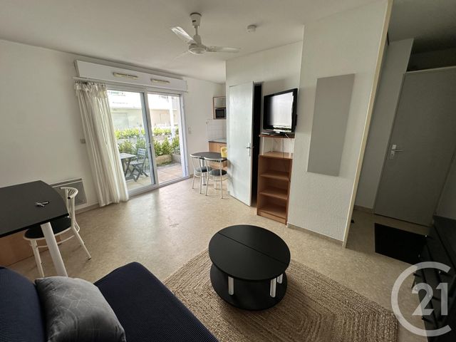 Appartement F1 à louer - 1 pièce - 21.24 m2 - LA ROCHELLE - 17 - POITOU-CHARENTES - Century 21 Agence Du Centre Ville