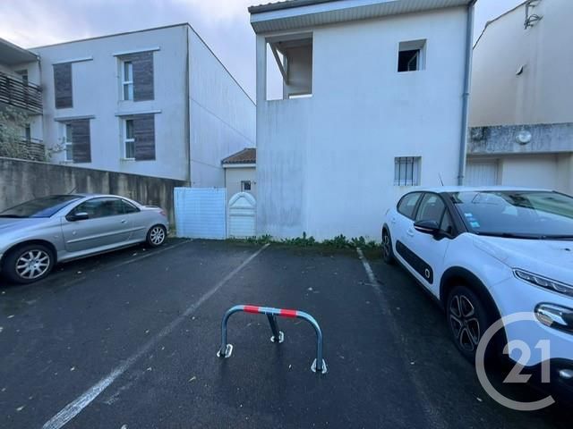 Parking à louer LA ROCHELLE
