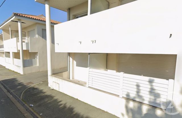 parking à louer - 12.0 m2 - LA ROCHELLE - 17 - POITOU-CHARENTES - Century 21 Agence Du Centre Ville