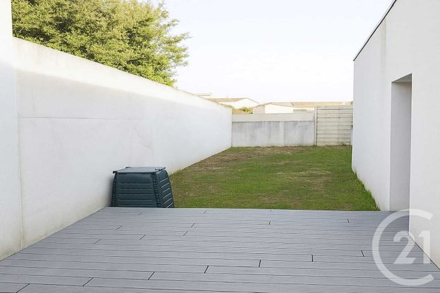 maison à vendre - 4 pièces - 77.34 m2 - LA ROCHELLE - 17 - POITOU-CHARENTES - Century 21 Agence Du Centre Ville