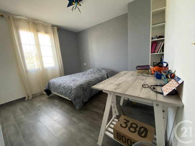 maison à vendre - 7 pièces - 173.17 m2 - PERIGNY - 17 - POITOU-CHARENTES - Century 21 Agence Du Centre Ville