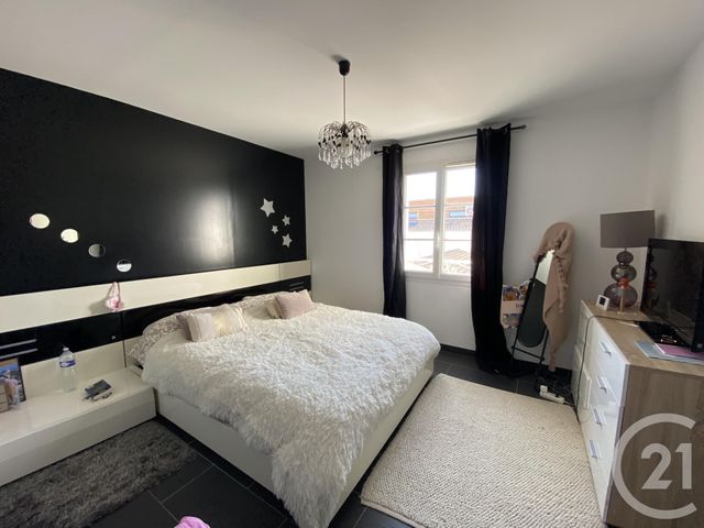 maison à vendre - 7 pièces - 173.17 m2 - PERIGNY - 17 - POITOU-CHARENTES - Century 21 Agence Du Centre Ville