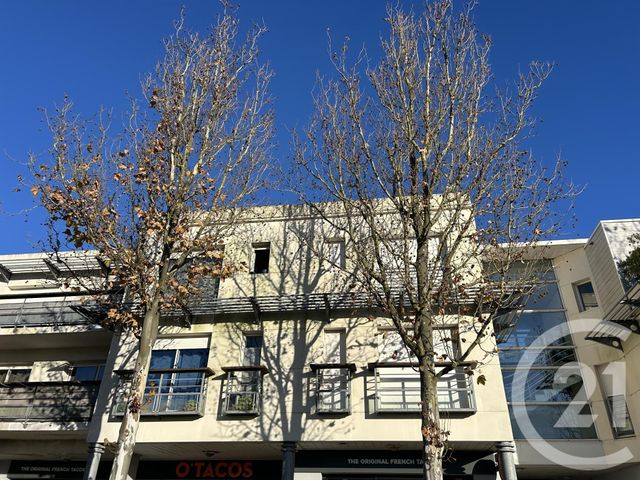 Appartement Studio à louer - 1 pièce - 26.0 m2 - LA ROCHELLE - 17 - POITOU-CHARENTES - Century 21 Agence Du Centre Ville