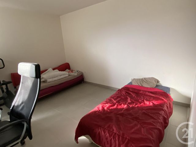 Appartement T2 à vendre - 2 pièces - 43.25 m2 - ST XANDRE - 17 - POITOU-CHARENTES - Century 21 Agence Du Centre Ville