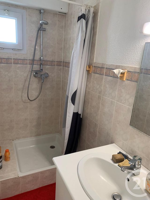 Appartement Studio à louer - 1 pièce - 37.66 m2 - LA ROCHELLE - 17 - POITOU-CHARENTES - Century 21 Agence Du Centre Ville