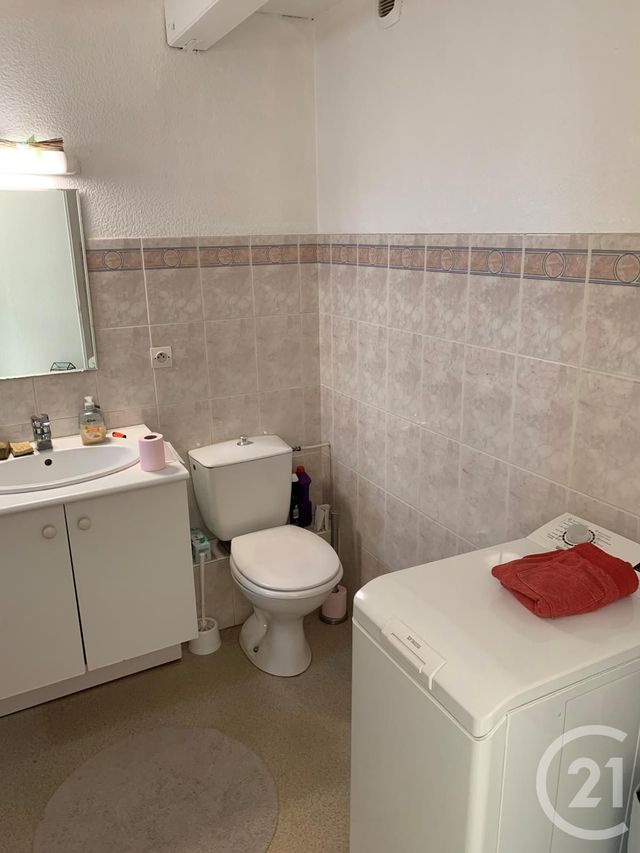 Appartement Studio à louer - 1 pièce - 37.66 m2 - LA ROCHELLE - 17 - POITOU-CHARENTES - Century 21 Agence Du Centre Ville