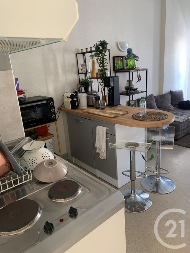 Appartement Studio à louer - 1 pièce - 37.66 m2 - LA ROCHELLE - 17 - POITOU-CHARENTES - Century 21 Agence Du Centre Ville