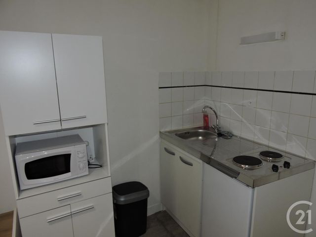 Appartement Studio à louer - 1 pièce - 15.6 m2 - LA ROCHELLE - 17 - POITOU-CHARENTES - Century 21 Agence Du Centre Ville
