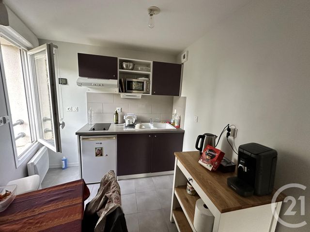 Appartement à louer - 2 pièces - 39.66 m2 - LA ROCHELLE - 17 - POITOU-CHARENTES - Century 21 Agence Du Centre Ville