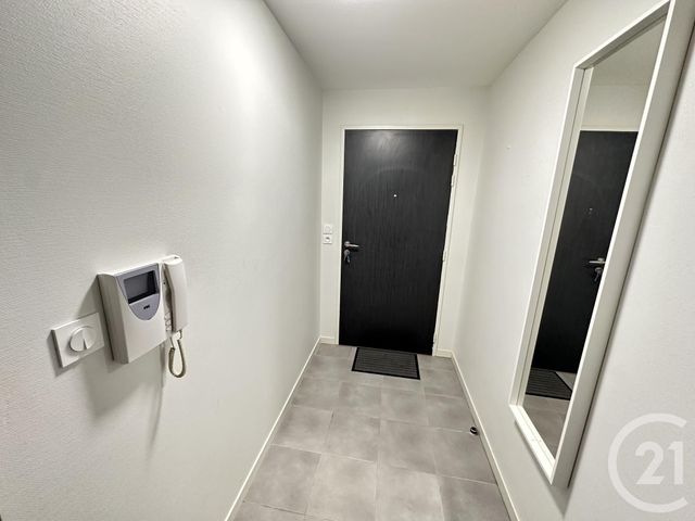 Appartement à louer - 2 pièces - 39.66 m2 - LA ROCHELLE - 17 - POITOU-CHARENTES - Century 21 Agence Du Centre Ville