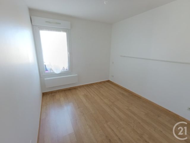 Appartement T3 à vendre - 3 pièces - 60.0 m2 - LA ROCHELLE - 17 - POITOU-CHARENTES - Century 21 Agence Du Centre Ville
