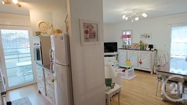 Appartement T3 à vendre - 3 pièces - 59.65 m2 - LA ROCHELLE - 17 - POITOU-CHARENTES - Century 21 Agence Du Centre Ville