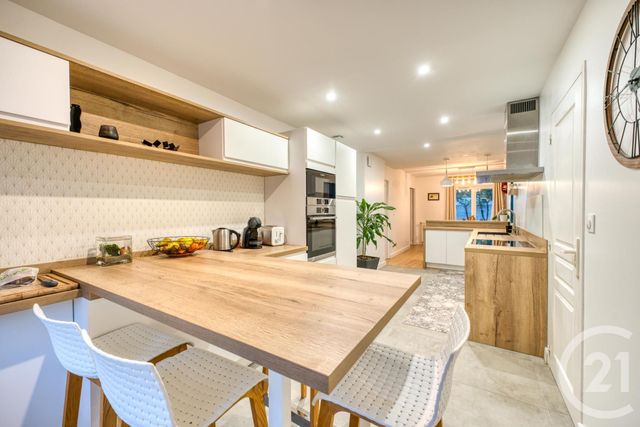 maison à vendre - 6 pièces - 143.38 m2 - CHATELAILLON PLAGE - 17 - POITOU-CHARENTES - Century 21 Agence Du Centre Ville