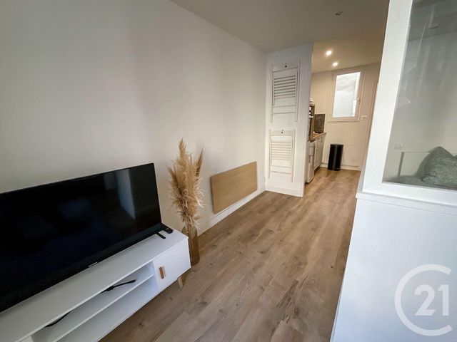 Appartement F2 à louer - 2 pièces - 26.17 m2 - LA ROCHELLE - 17 - POITOU-CHARENTES - Century 21 Agence Du Centre Ville