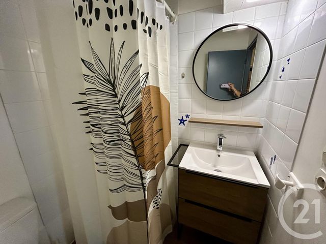 Appartement Studio à louer - 2 pièces - 20.61 m2 - AYTRE - 17 - POITOU-CHARENTES - Century 21 Agence Du Centre Ville