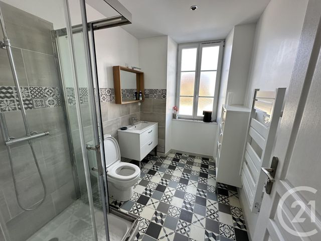 maison à louer - 4 pièces - 70.16 m2 - LA JARNE - 17 - POITOU-CHARENTES - Century 21 Agence Du Centre Ville