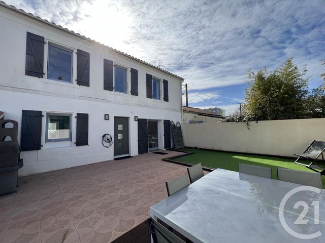 Chambre à louer - 1 pièce - 9.0 m2 - LA ROCHELLE - 17 - POITOU-CHARENTES - Century 21 Agence Du Centre Ville