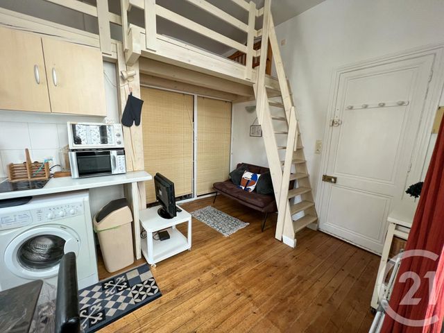 Appartement Studio à louer - 1 pièce - 16.25 m2 - LA ROCHELLE - 17 - POITOU-CHARENTES - Century 21 Agence Du Centre Ville