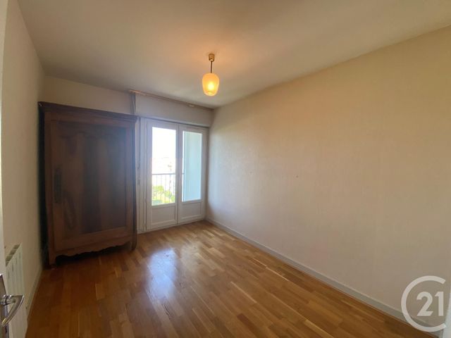 Appartement F5 à louer - 5 pièces - 95.16 m2 - LA ROCHELLE - 17 - POITOU-CHARENTES - Century 21 Agence Du Centre Ville