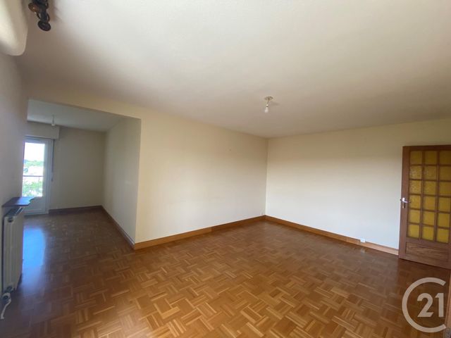 Appartement F5 à louer - 5 pièces - 95.16 m2 - LA ROCHELLE - 17 - POITOU-CHARENTES - Century 21 Agence Du Centre Ville