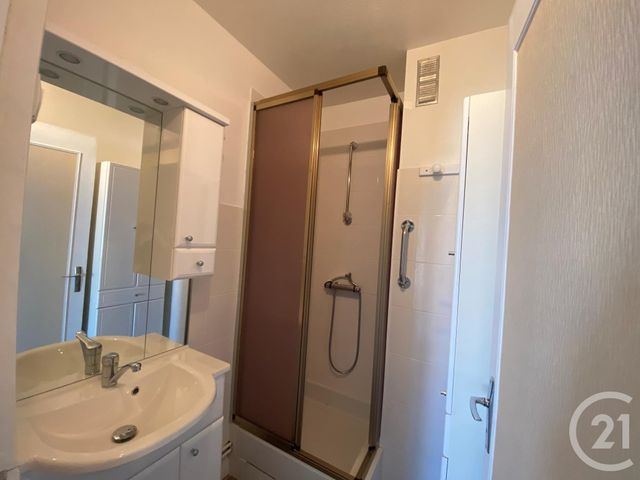 Appartement F5 à louer - 5 pièces - 95.16 m2 - LA ROCHELLE - 17 - POITOU-CHARENTES - Century 21 Agence Du Centre Ville