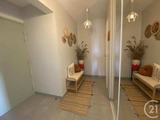 Appartement F3 à vendre - 3 pièces - 67.49 m2 - LA ROCHELLE - 17 - POITOU-CHARENTES - Century 21 Agence Du Centre Ville