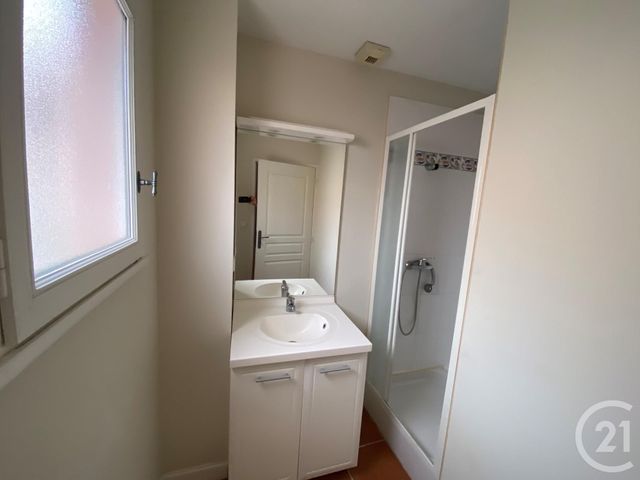 maison à louer - 3 pièces - 55.87 m2 - COURCON - 17 - POITOU-CHARENTES - Century 21 Agence Du Centre Ville