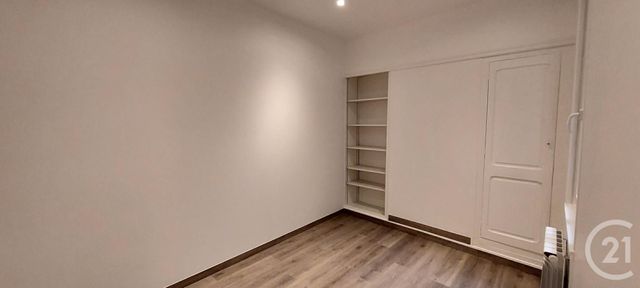 Appartement à louer - 4 pièces - 63.56 m2 - LA ROCHELLE - 17 - POITOU-CHARENTES - Century 21 Agence Du Centre Ville