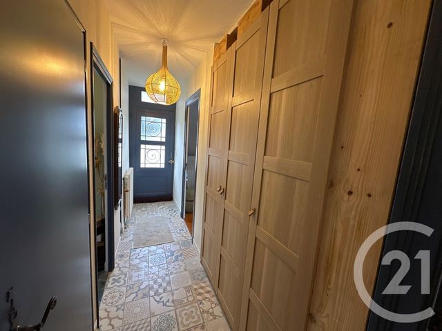 maison à vendre - 5 pièces - 97.32 m2 - LA ROCHELLE - 17 - POITOU-CHARENTES - Century 21 Agence Du Centre Ville