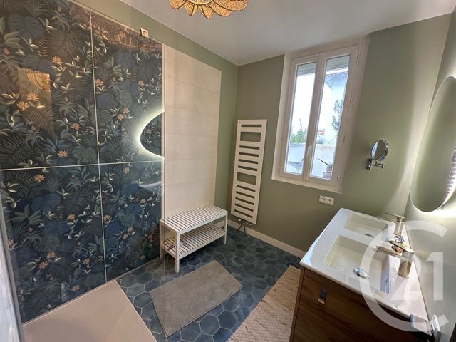 maison à vendre - 5 pièces - 97.32 m2 - LA ROCHELLE - 17 - POITOU-CHARENTES - Century 21 Agence Du Centre Ville