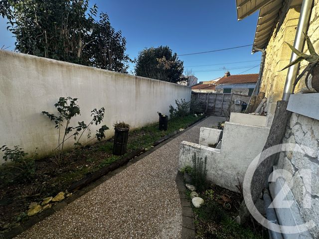 maison à vendre - 5 pièces - 97.32 m2 - LA ROCHELLE - 17 - POITOU-CHARENTES - Century 21 Agence Du Centre Ville
