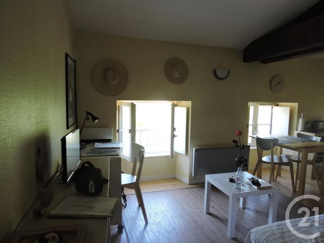 Appartement Studio à louer - 1 pièce - 21.85 m2 - LA ROCHELLE - 17 - POITOU-CHARENTES - Century 21 Agence Du Centre Ville
