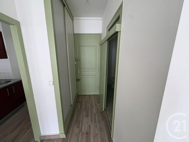 Appartement Studio à louer - 1 pièce - 28.0 m2 - LA ROCHELLE - 17 - POITOU-CHARENTES - Century 21 Agence Du Centre Ville