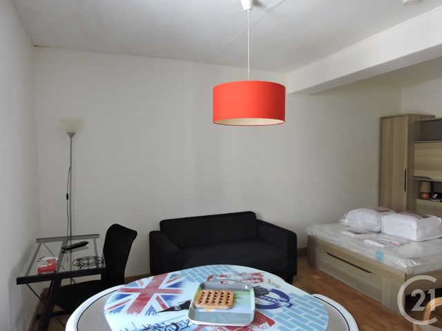 Appartement F1 à louer - 1 pièce - 25.7 m2 - LA ROCHELLE - 17 - POITOU-CHARENTES - Century 21 Agence Du Centre Ville