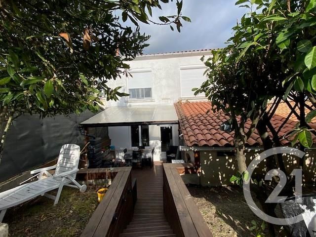 maison à vendre - 4 pièces - 86.0 m2 - L ILE D ELLE - 85 - PAYS-DE-LOIRE - Century 21 Agence Du Centre Ville
