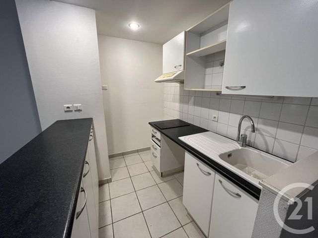 Appartement à louer - 2 pièces - 37.07 m2 - LA ROCHELLE - 17 - POITOU-CHARENTES - Century 21 Agence Du Centre Ville