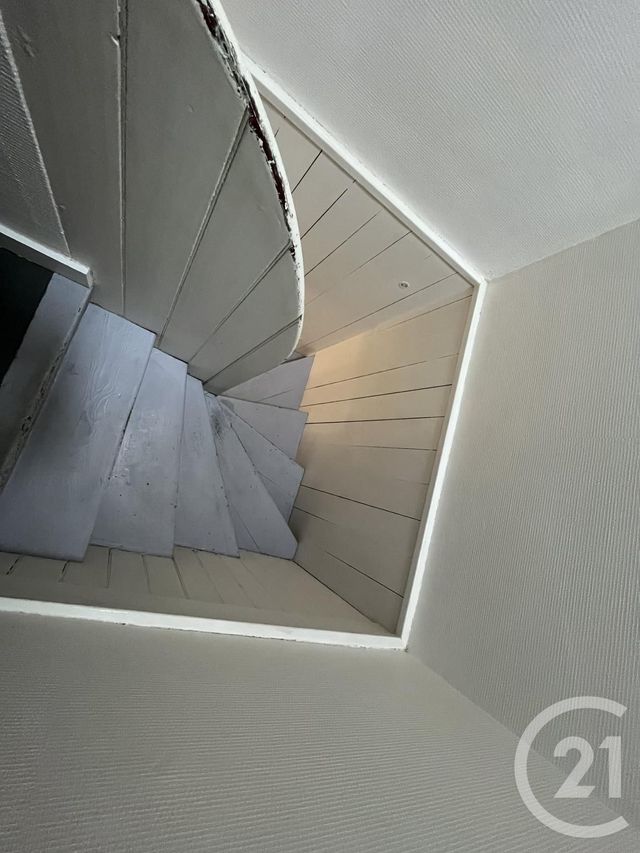 Appartement à louer - 2 pièces - 37.07 m2 - LA ROCHELLE - 17 - POITOU-CHARENTES - Century 21 Agence Du Centre Ville