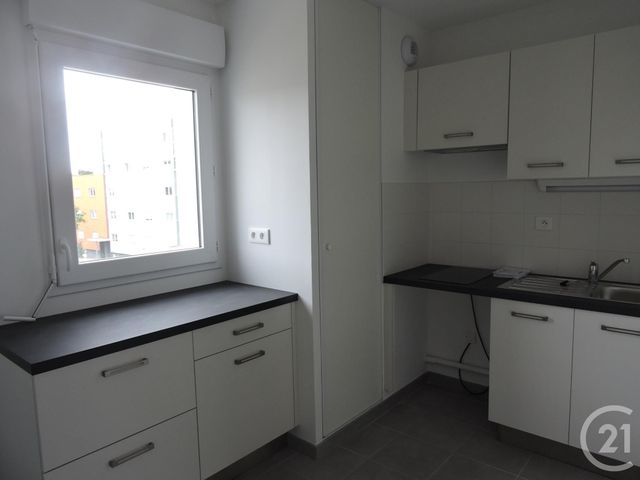 Appartement T3 à vendre - 3 pièces - 63.8 m2 - LA ROCHELLE - 17 - POITOU-CHARENTES - Century 21 Agence Du Centre Ville