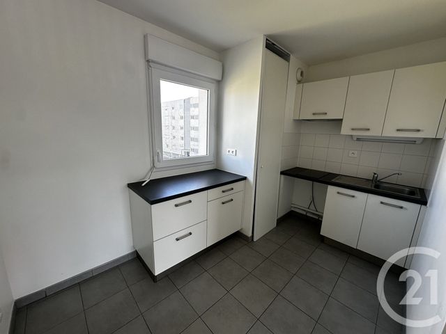 Appartement T3 à vendre - 3 pièces - 63.8 m2 - LA ROCHELLE - 17 - POITOU-CHARENTES - Century 21 Agence Du Centre Ville